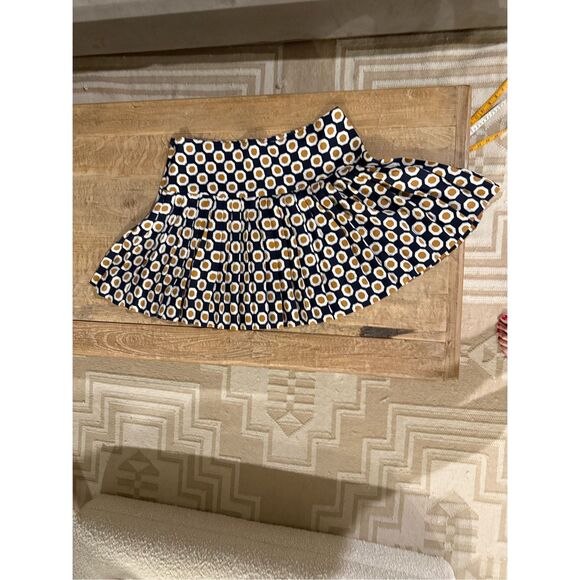 Theory Pleated Silk Skirt, Navy Geometric, “Sylvian”, Size 8 - Picture 3 of 6